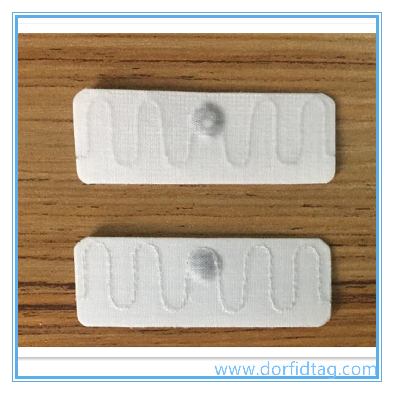 RFID laundry tag for RFID laundry management system